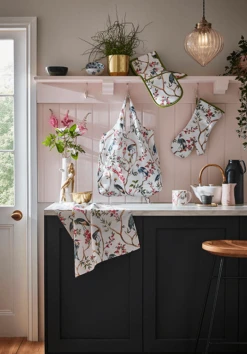 Ulster Weavers Oriental Birds Theemuts Katoen Crème -Keuken Verkoop oriental birds main klein 3